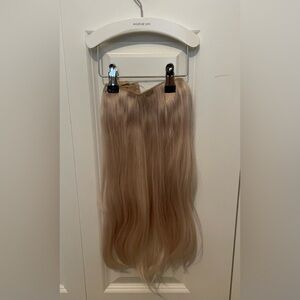 Easihair Pro Halo extension! Blonde